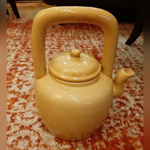 Vintage blonde teapot